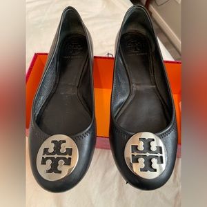 Tory Burch Black/silver flats